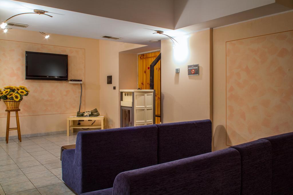 Antey-Saint-André Residence Beau Sejour מראה חיצוני תמונה